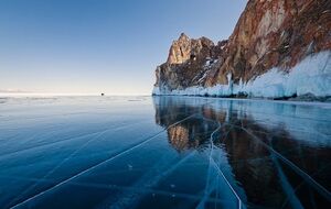 Среди тех, кто спасся из тонувшего автомобиля на Байкале, было четверо граждан Украины, заявили в МЧС РФ
