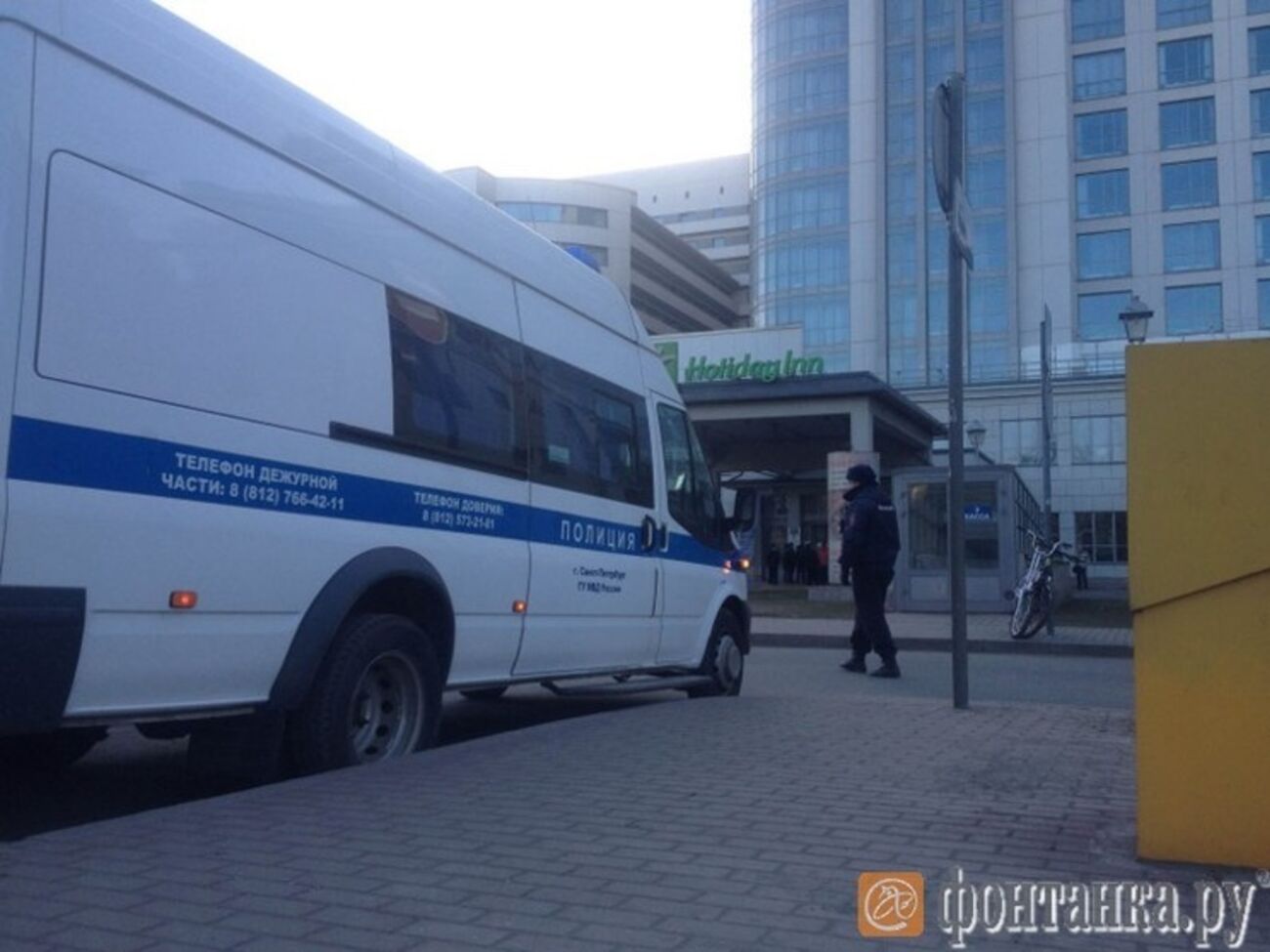 Как правило, при эвакуации проверка здания уровня гостиницы Holyday Inn занимает не меньше трех-четырех часов