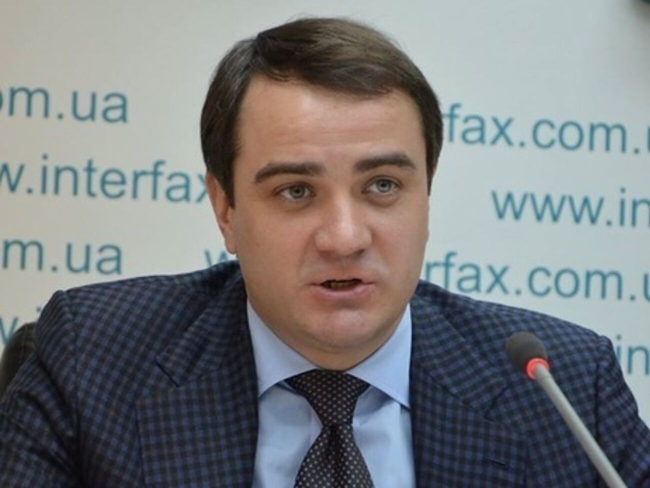 По словам Павелко, 25 марта игроки сборной навестят раненых бойцов АТО в столичном военном госпитале