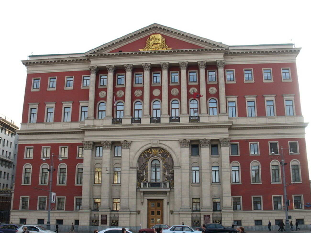 В соглашении, в частности, говорится, что к 2018 году коэффициент обеспеченности населения врачами составит 40,9 на 10 тыс. человек