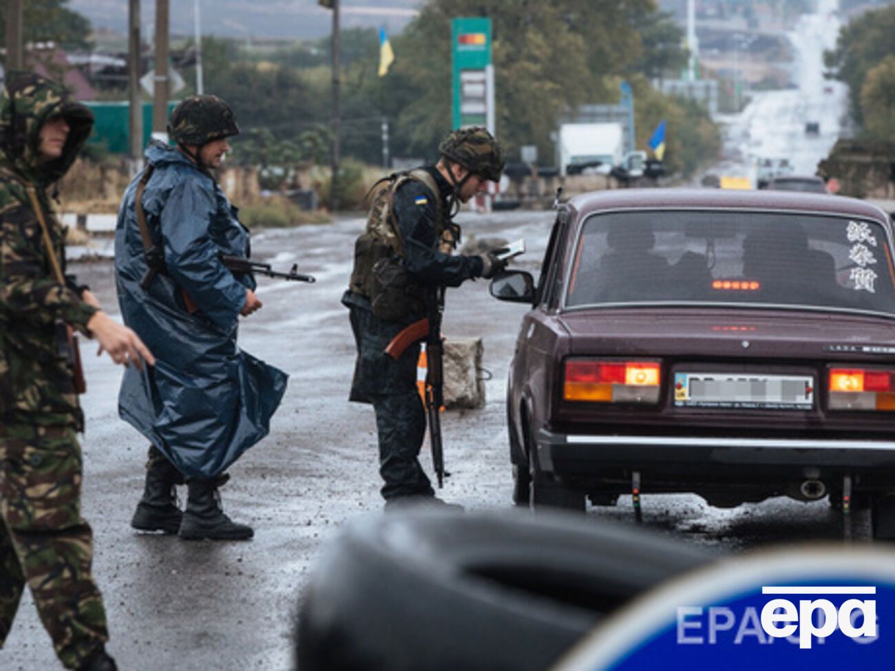 На Донбассе требовали взятки за&nbsp;въезд-выезд на временно не контролируемую территорию