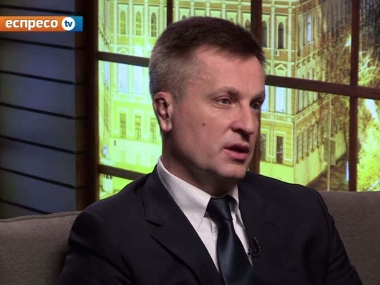 Валентин Наливайченко сообщил, что в задержании офицеров, причастных к выдаче фальшивых пропусков в зону АТО, участвовала "Альфа"