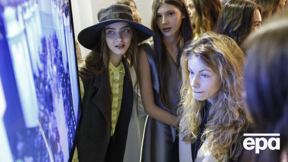 Дизайнерерам и художникам Киева предложили придумать новые дорожные знаки