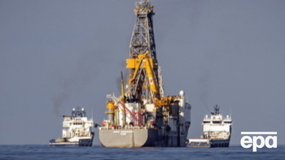 Нефть немного подорожала