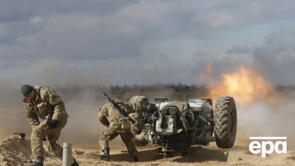 Пресс-центр АТО: Боевики продолжают обстреливать позиции украинских военных