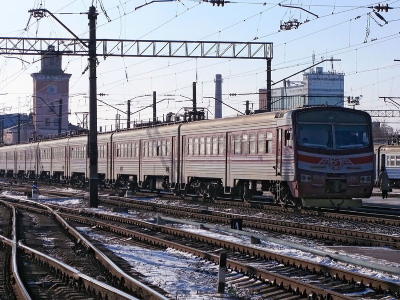 Мужчина бросился под электричку