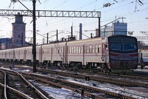 Мужчина бросился под электричку