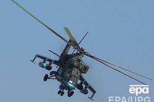 В сети появились кадры с места крушения Ми-24 в Киевской области. Видео
