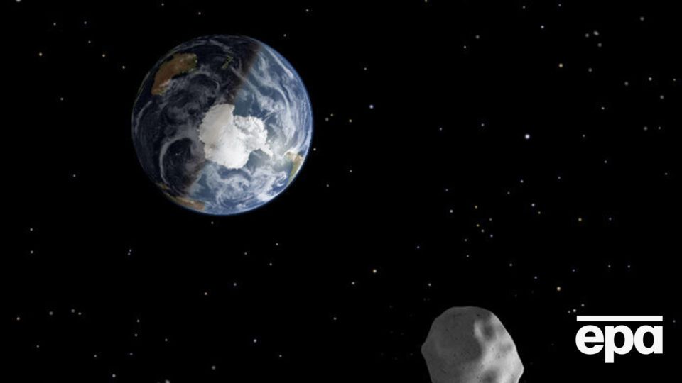 Каждый фрагмент астероида составлял более 10 км в поперечнике