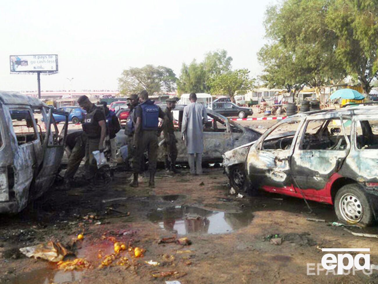 Свидетель:&nbsp;Они взяли 506 молодых женщин и детей, убили около 50 из них перед отъездом