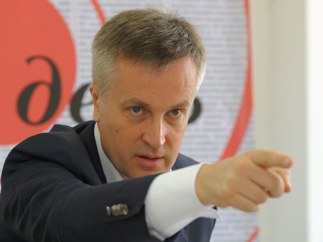 Наливайченко рассказал, что деньги от контрабанды направлялись в Днепропетровск