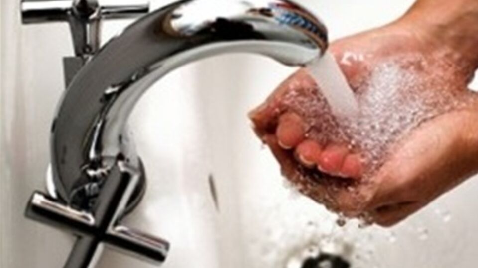 Без воды остались дома, расположенные на улицах Фрунзе, Грушевского, Красина, Горбанивской, переулках Токарном и Кустарном