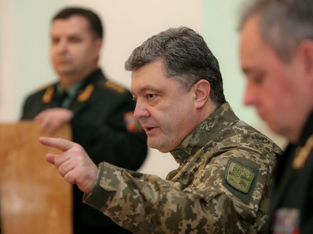 Порошенко заявил, что убийцы сотрудника СБУ понесут наказание