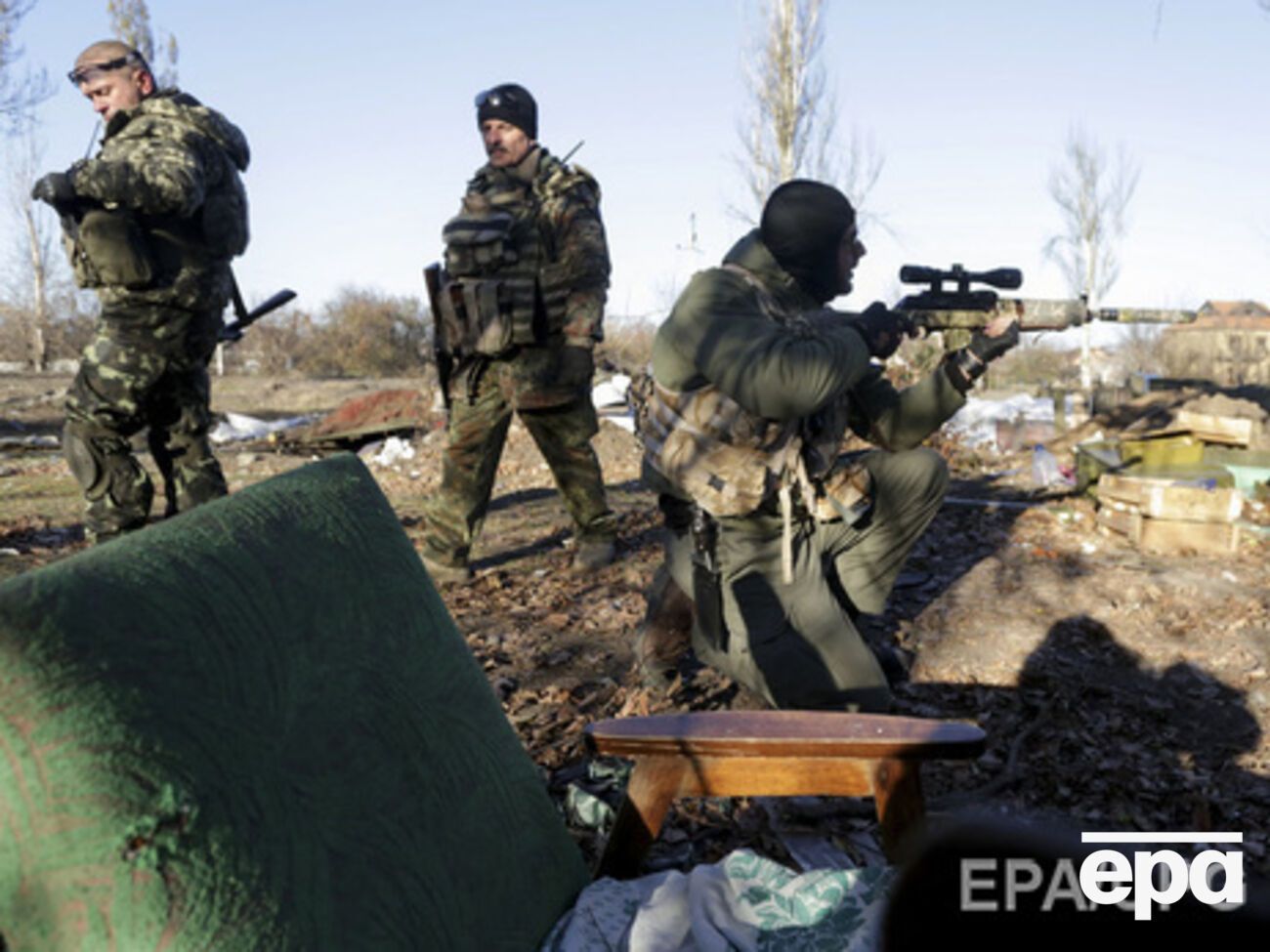 Боевики продолжают обстрелы из разных типов вооружения