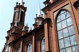Священника в прошлом году обвинили в растлении малолетних прихожане села в Доминиканской республике, куда его направила церковь
