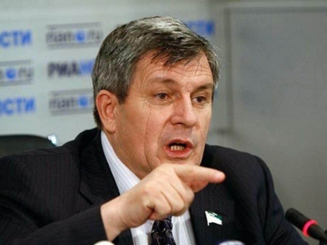 Абдурахманов собрался вооружать мексиканских партизан