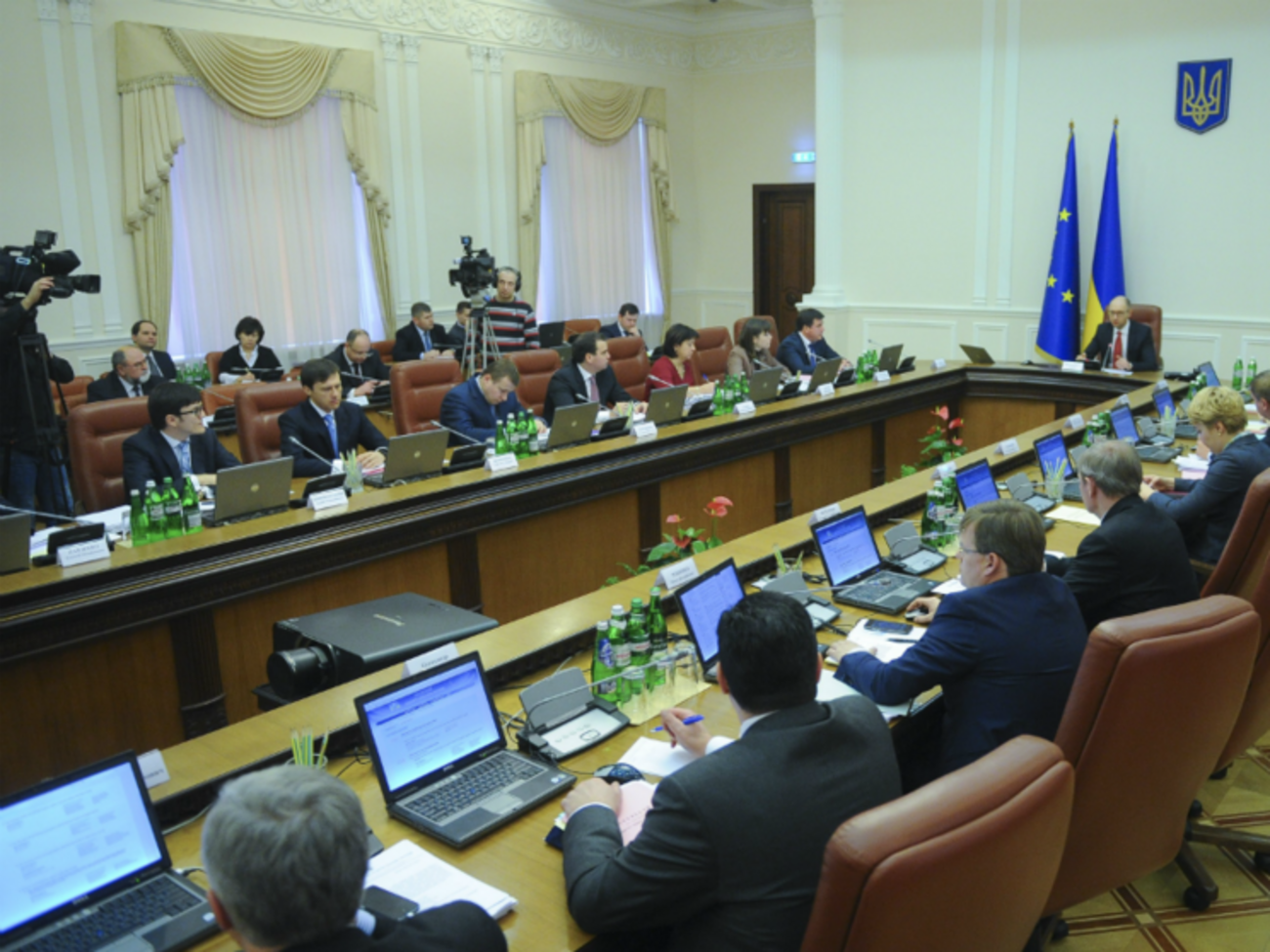 Кабмин 18 марта принял решение о создании Национального агентства по предотвращению коррупции