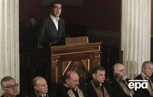 Европе надоела экономическая трагедия Греции, и особенно ее политический фарс