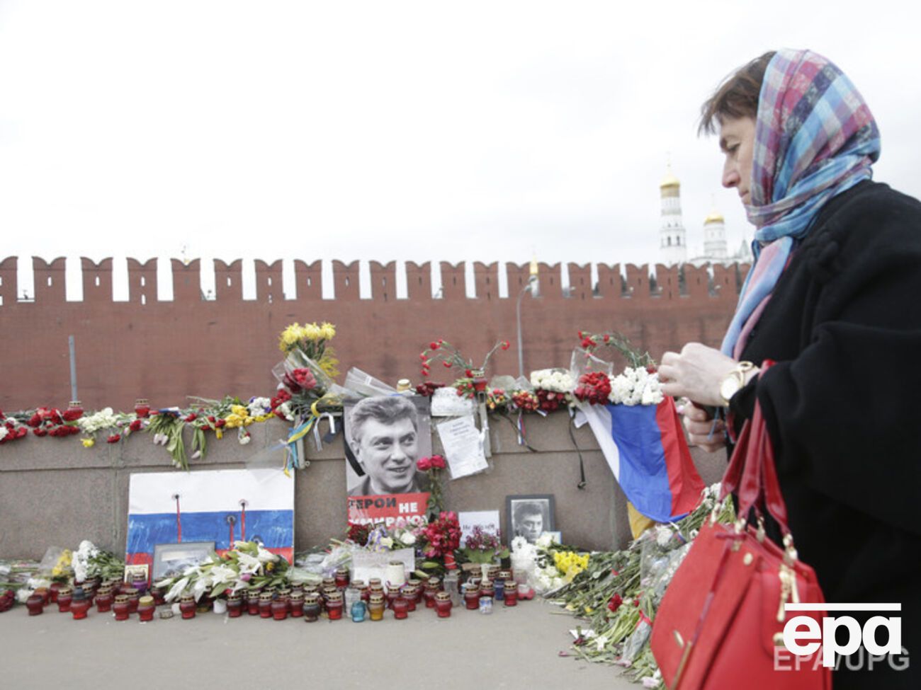 Свидетель: Убегавший сел на заднее сиденье машины отечественного производства, похожей на "Приору"