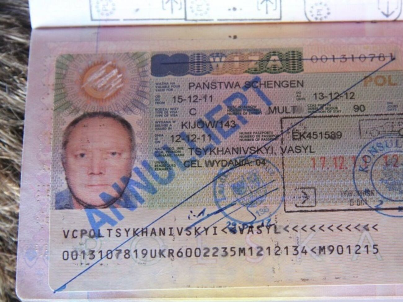 Представители консульств&nbsp;советуют туристам, решившим отменить бронирование отеля, написать e-mail в посольство и предупредить об изменившихся планах