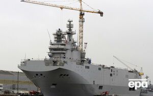 Россия и Франция подписали контракт на строительство двух "Мистралей" в июне 2011 года