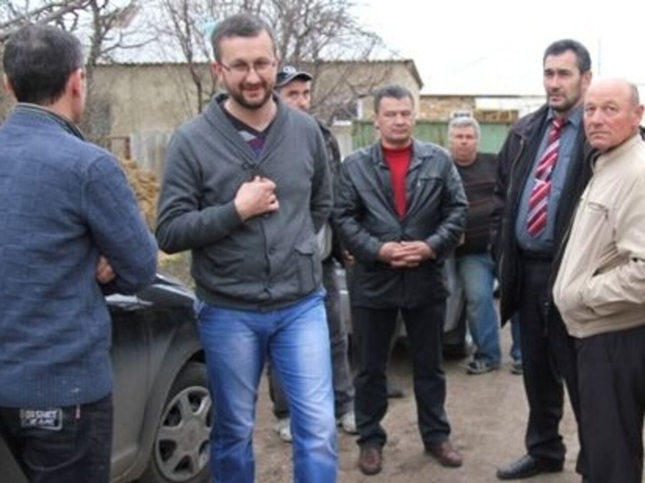 Нариман Джелялов (второй слева) сообщил, что правоохранители действовали по закону