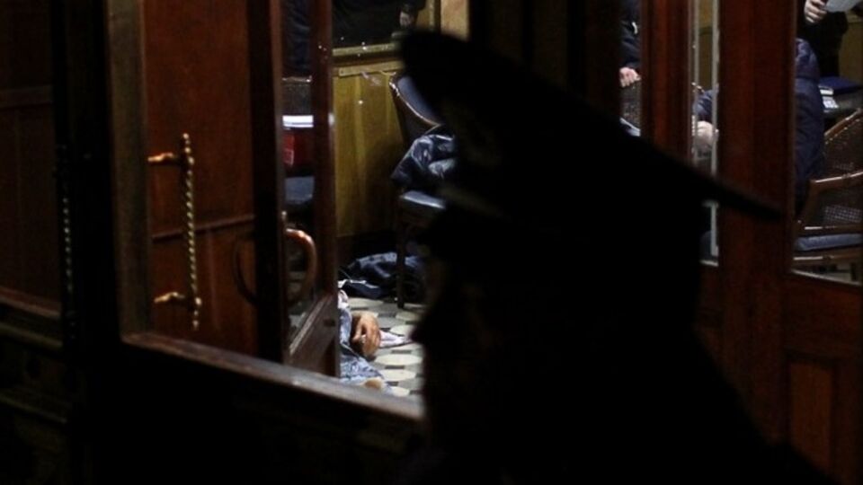 Инцидент произошел в холле отеля "Пассаж" в 18.20