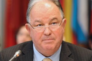 Апакан подчеркнул необходимость следования Минским договоренностям