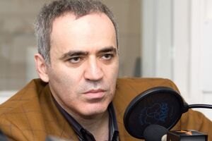 Каспаров уверен, что война закончится, когда исчезнет источник угрозы в Кремле