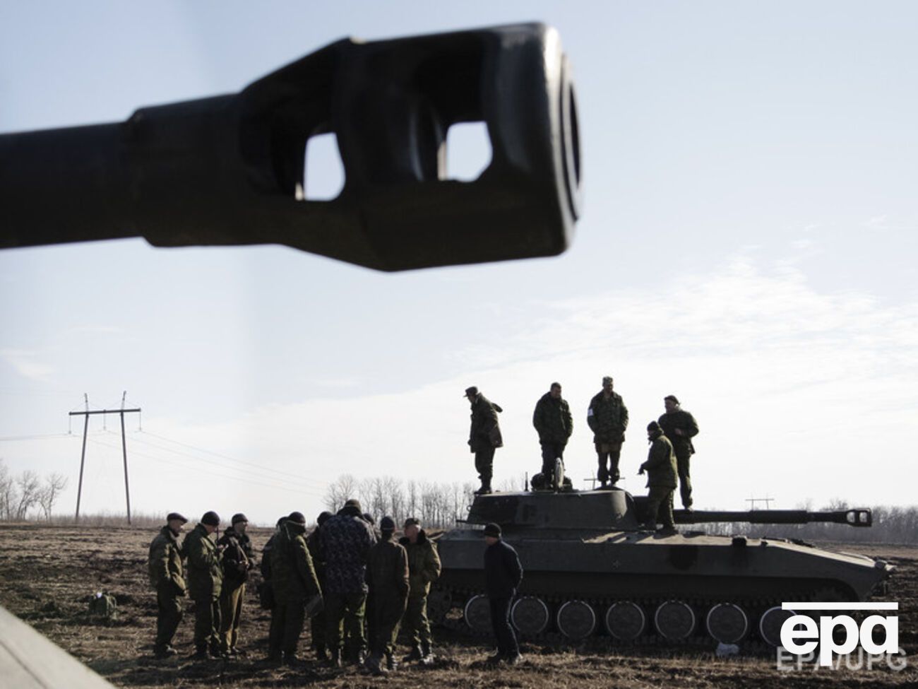 Боевики получили еще одну усиленную механизированную роту, сообщил Тымчук
