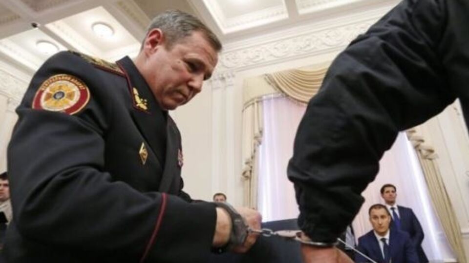 Срок задержания Стоецкого истек