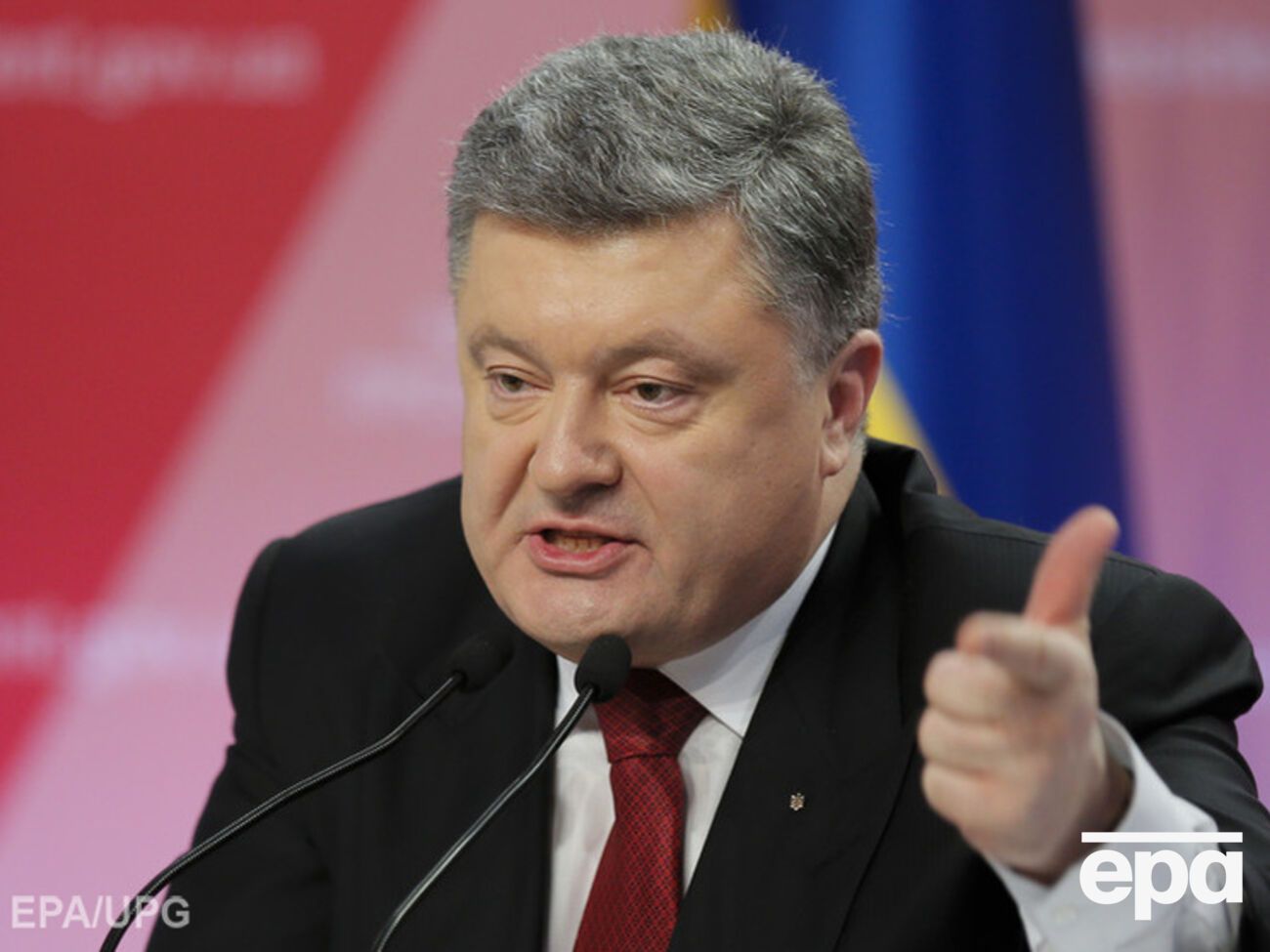 Порошенко считает, что подозреваемые в коррупции не имеют права выходить под залог