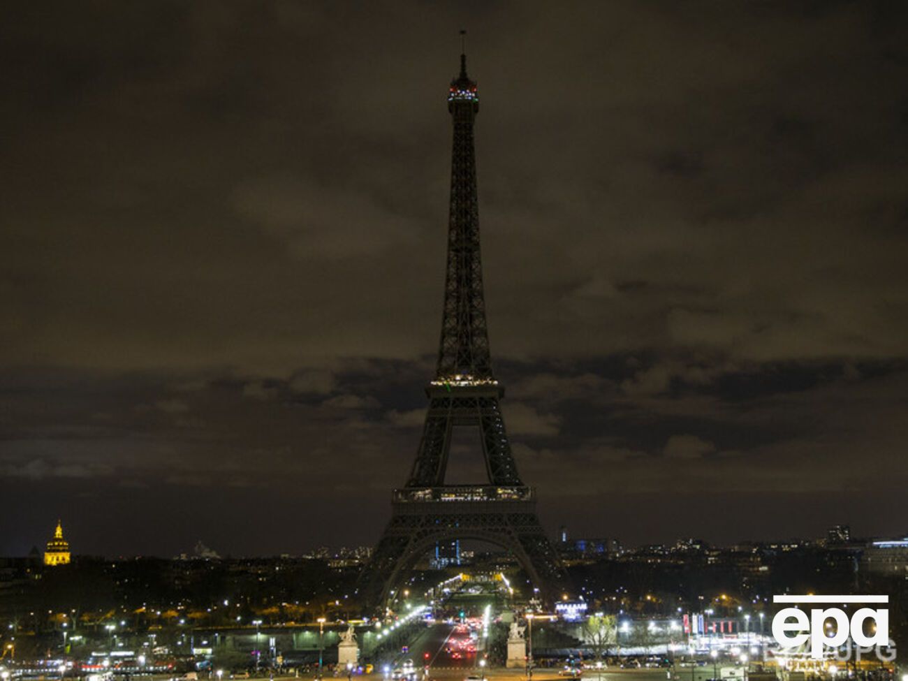 Подсветку отключили на пять минут