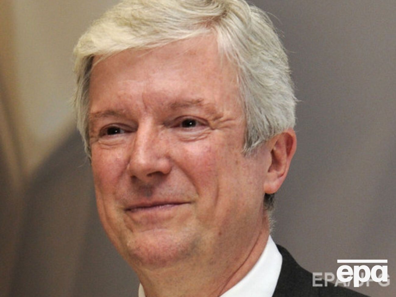 Директору ВВС угрожают