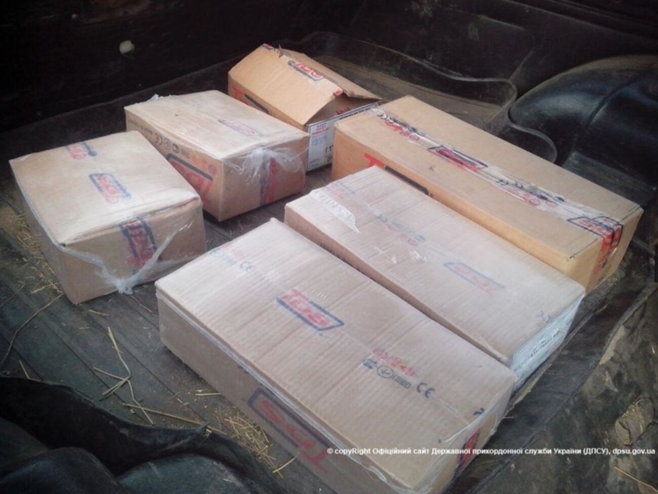 Автомобиль и ящики с товаром изъяли&nbsp;до вынесения решения судом за совершение административного правонарушения