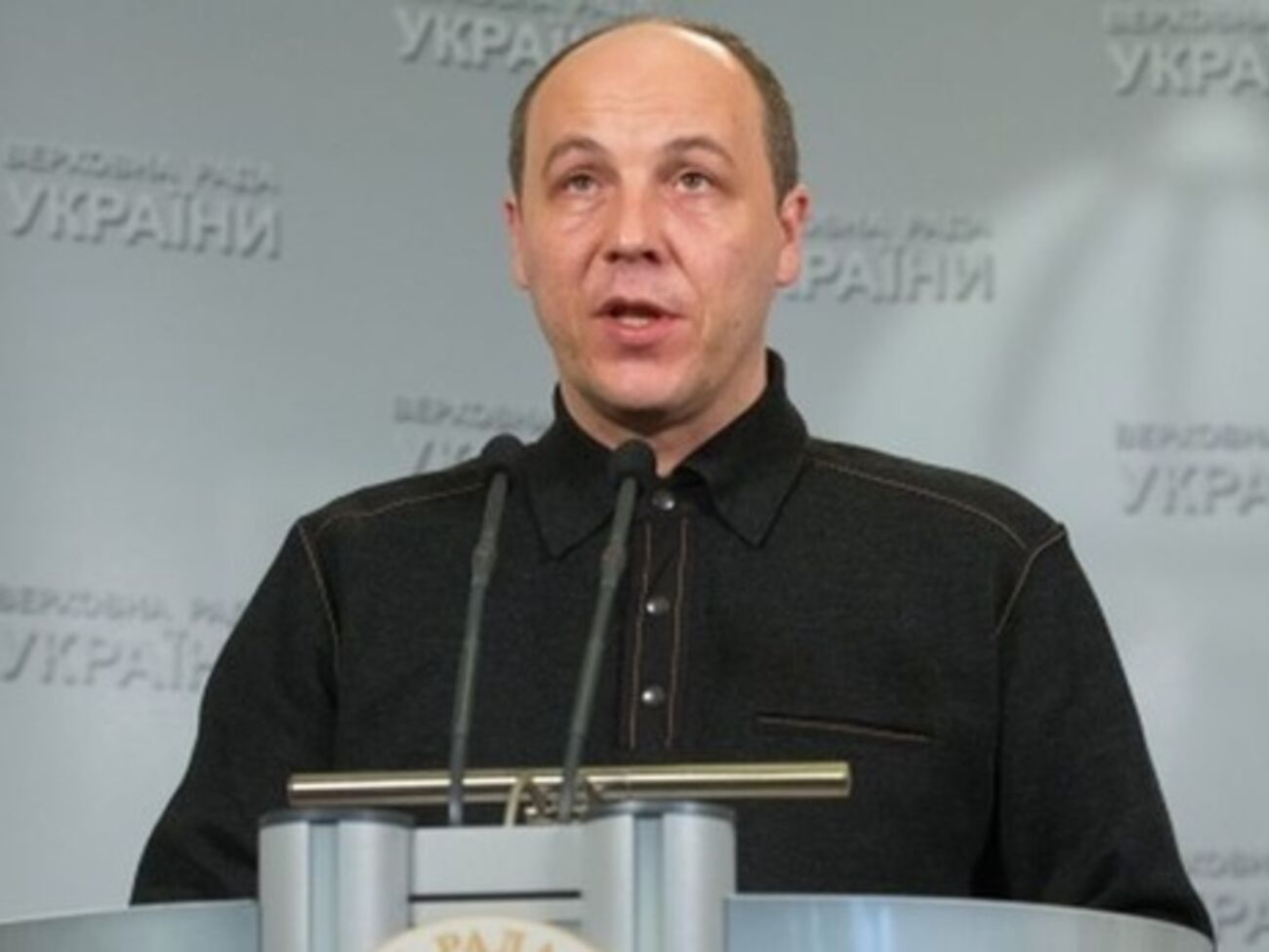 Парубий сообщил о борьбе с коррупцией в армии