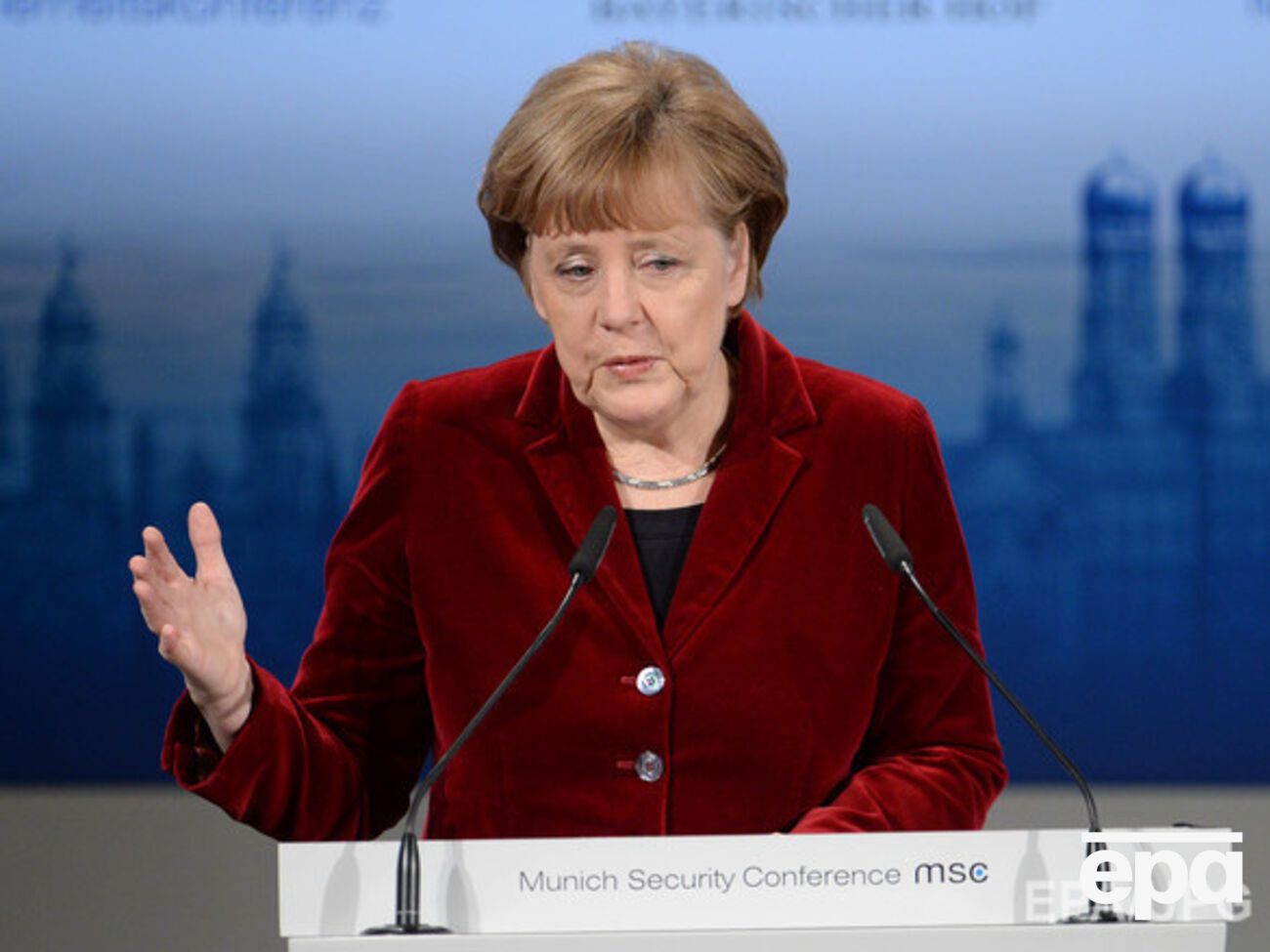 Меркель пригласила Путина, Порошенко и Олланда в Берлин