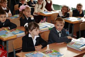 Власти продлили весенние каникулы в школах