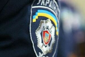В настоящее время бывшие милиционеры объявлены в розыск, есть постановления суда об их задержании
