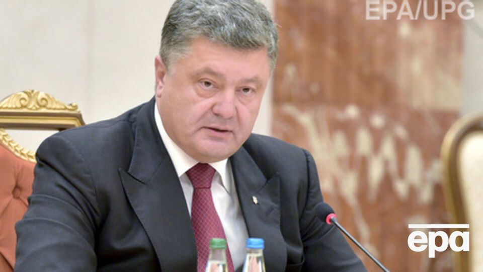 Порошенко поручил, чтобы доклады СММ ОБСЕ ежедневно обнародовали в СМИ на украинском языке