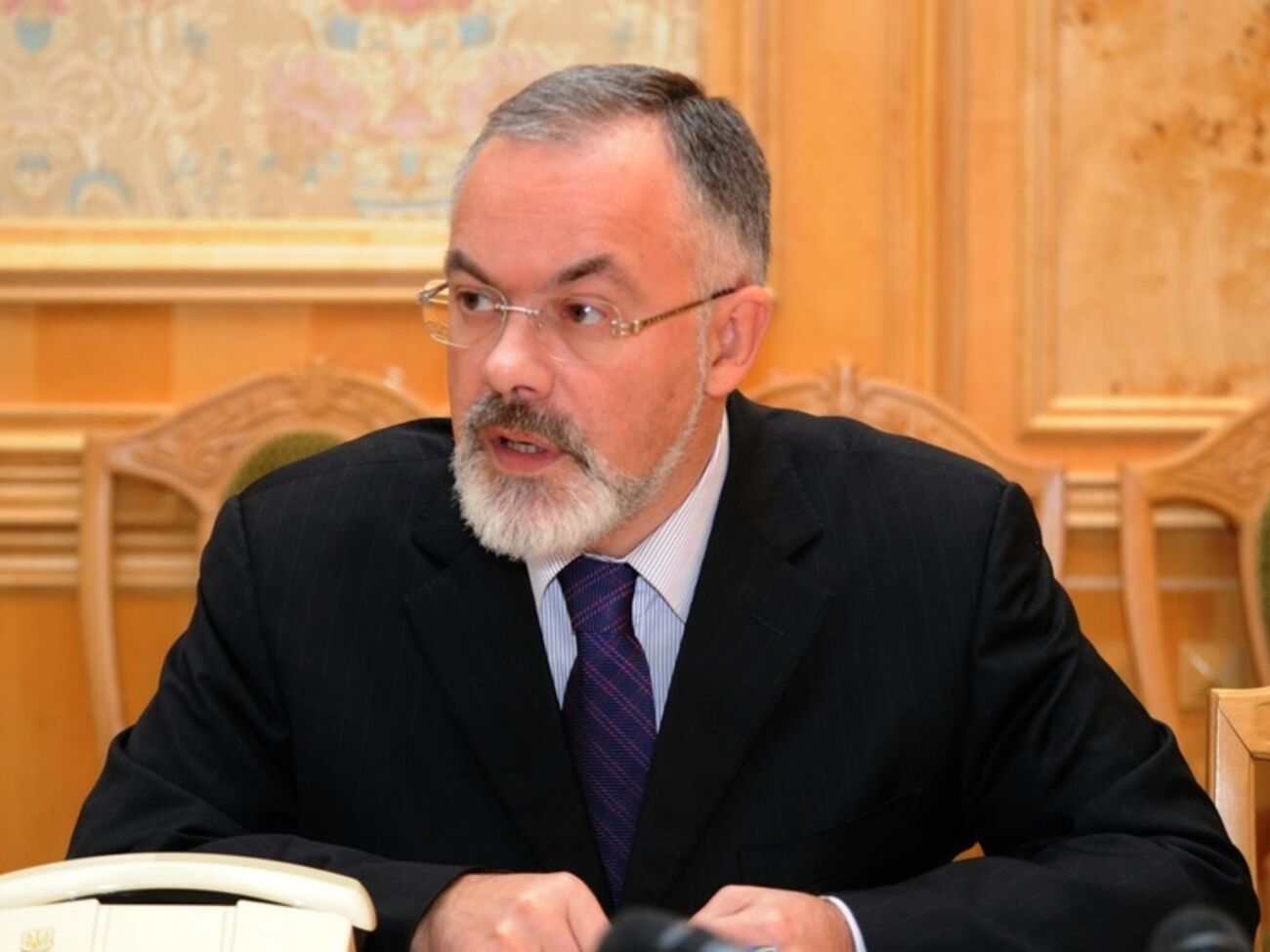 По данным СБУ, Табачник недолго пробыл в Украине