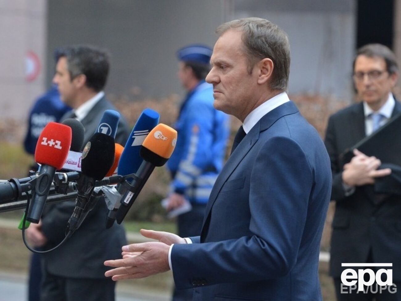 Туск сообщил подробности видеоконференции при участии лидеров ЕС и США