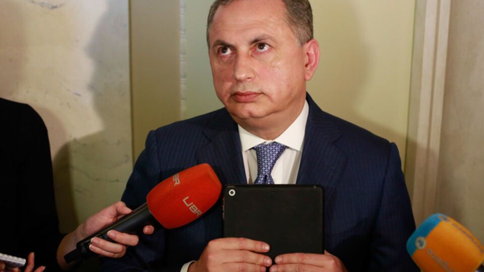 Всякое теневое правительство в Украине – как тот суслик, только наоборот: все его видят, а на самом деле его нет