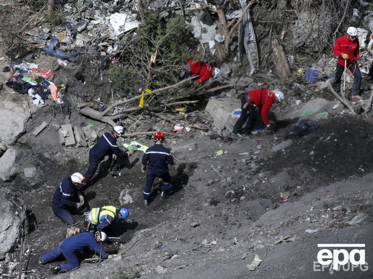 Поисковые работы продолжаются