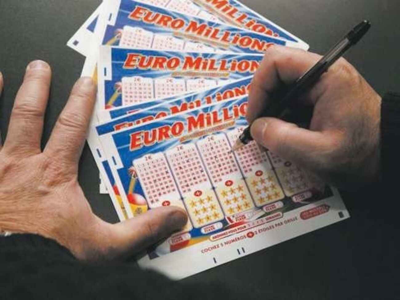 Участники EuroMillions в прошлом году выиграли &euro;1,33 млрд