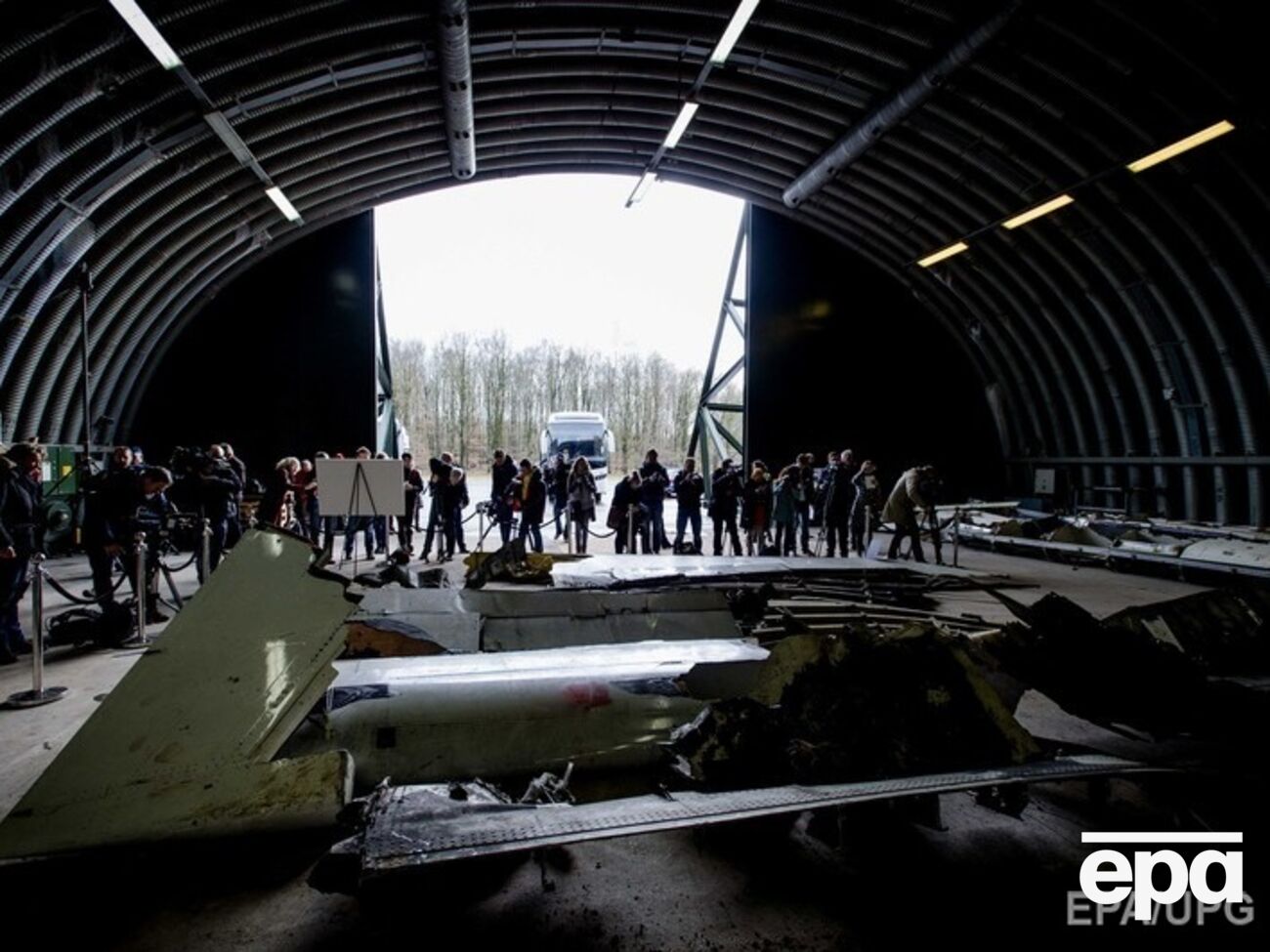 Следствие по обстоятельствам катастрофы продолжается