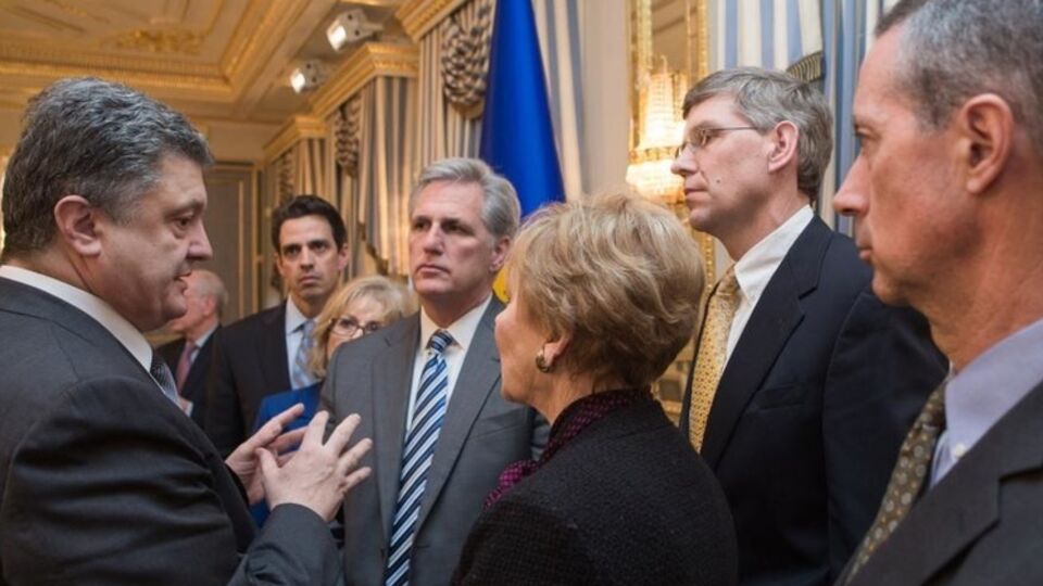 Петр Порошенко провел встречу с делегацией Конгресса США