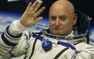 Келли проведет в космосе год