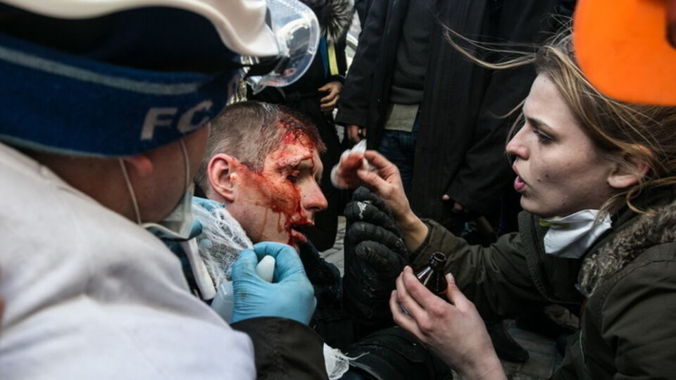 Один из пострадавших во время протестов на Евромайдане