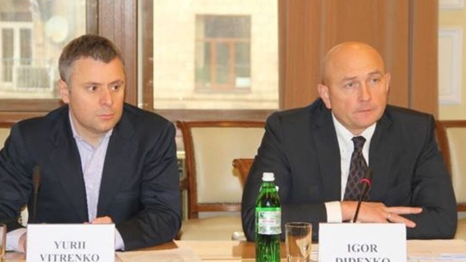 Игорь Диденко (справа) сообщил о ситуации на "Укртранснафті"